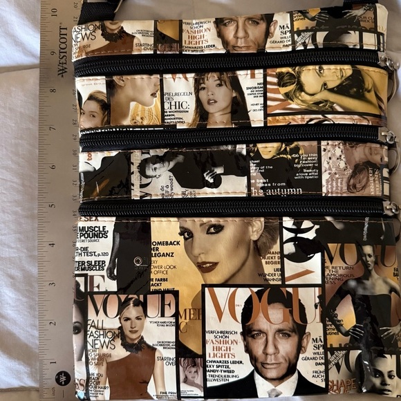 VOGUE Covers Crossbody Bag~NWOT - Picture 3 of 6